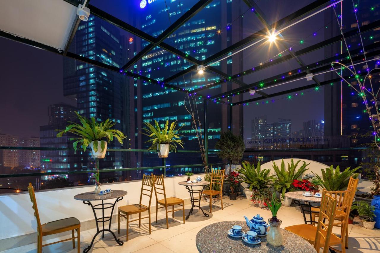 Busan Hotel Hanoi Esterno foto